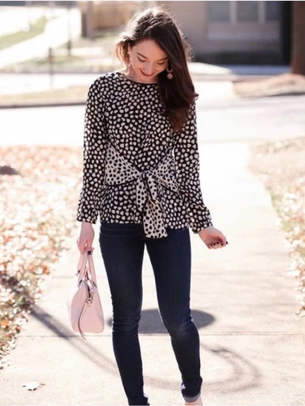 J Crew Tie-Front Silk Top Black Ecru Pebble Print Size 8P
